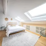 Loft Design Avec Toit-terrasse En Hyper Centre