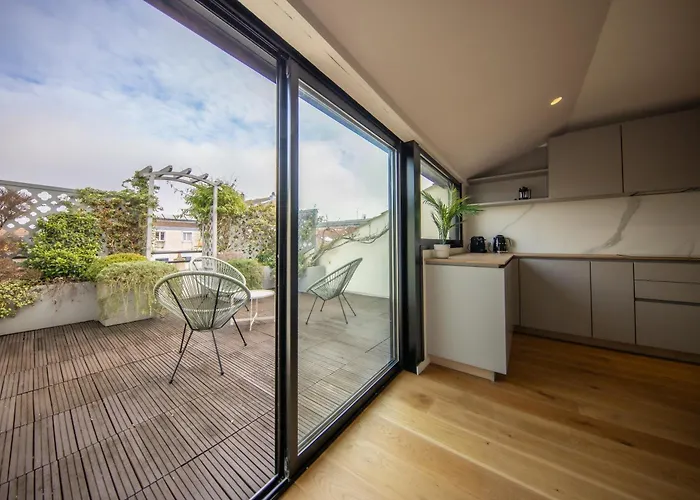 Apartmán Loft Design Avec Toit-terrasse En Hyper Centre *