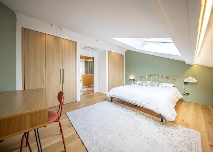 Loft Design Avec Toit-terrasse En Hyper Centre *